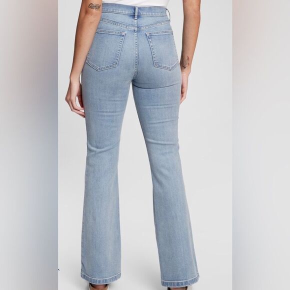 Gap High Rise '70s Flare Jeans with Washwell Regular 35/20 NWT IN PACKAGING - Picture 2 of 8